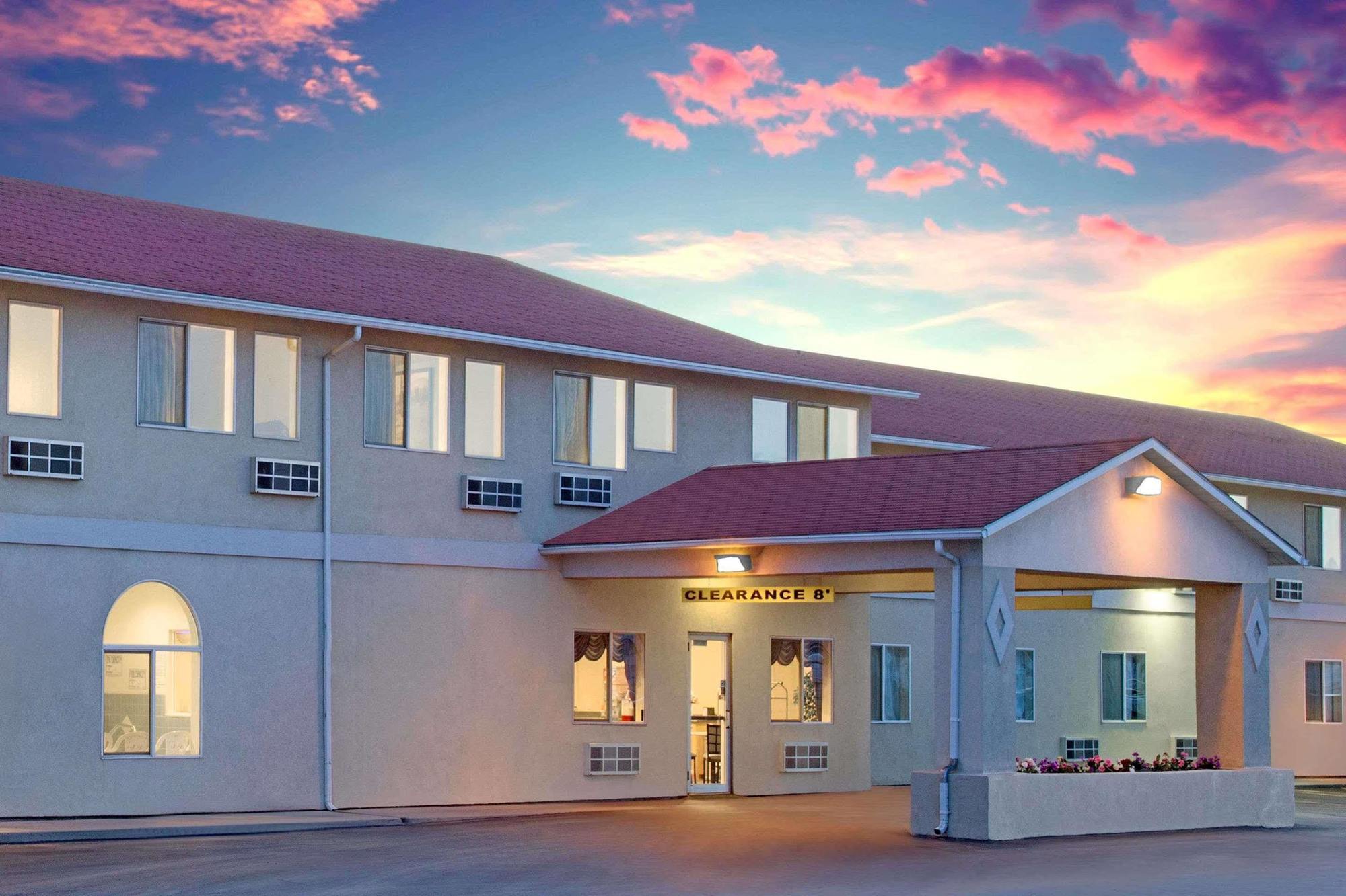 Super 8 By Wyndham Vernal Ut Exterior photo